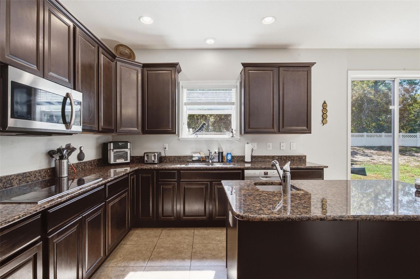 216 LINDER DRIVE, Homosassa, FL 34446