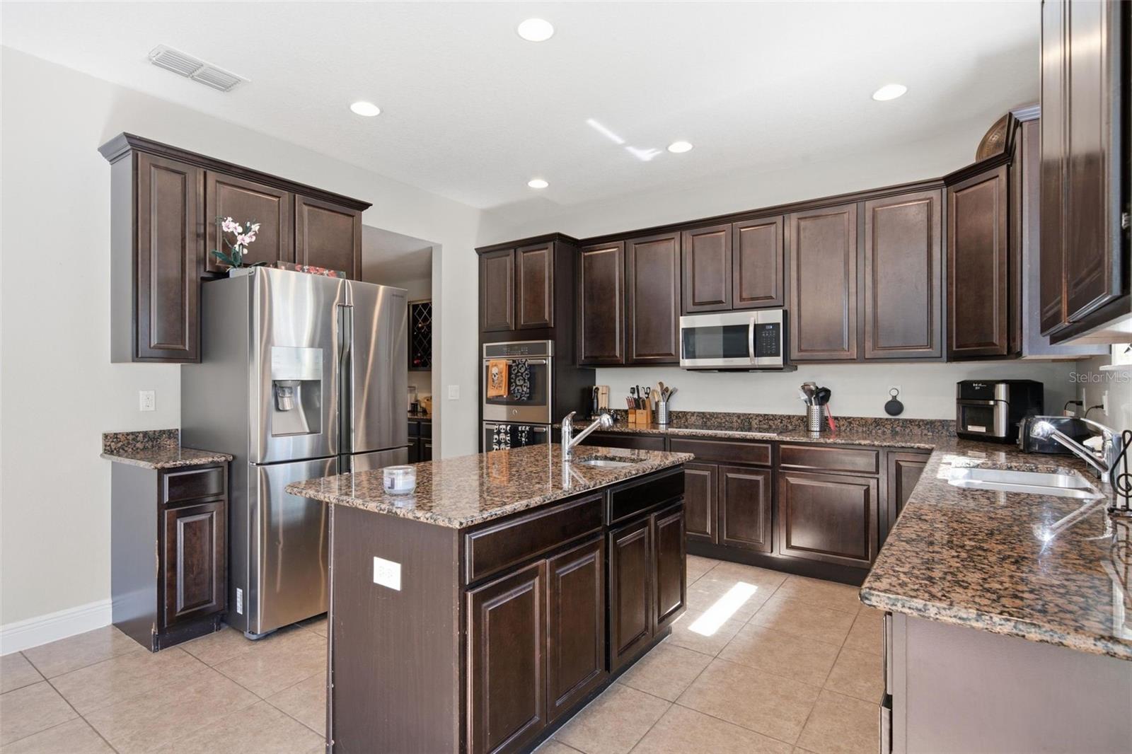 216 LINDER DRIVE, Homosassa, FL 34446