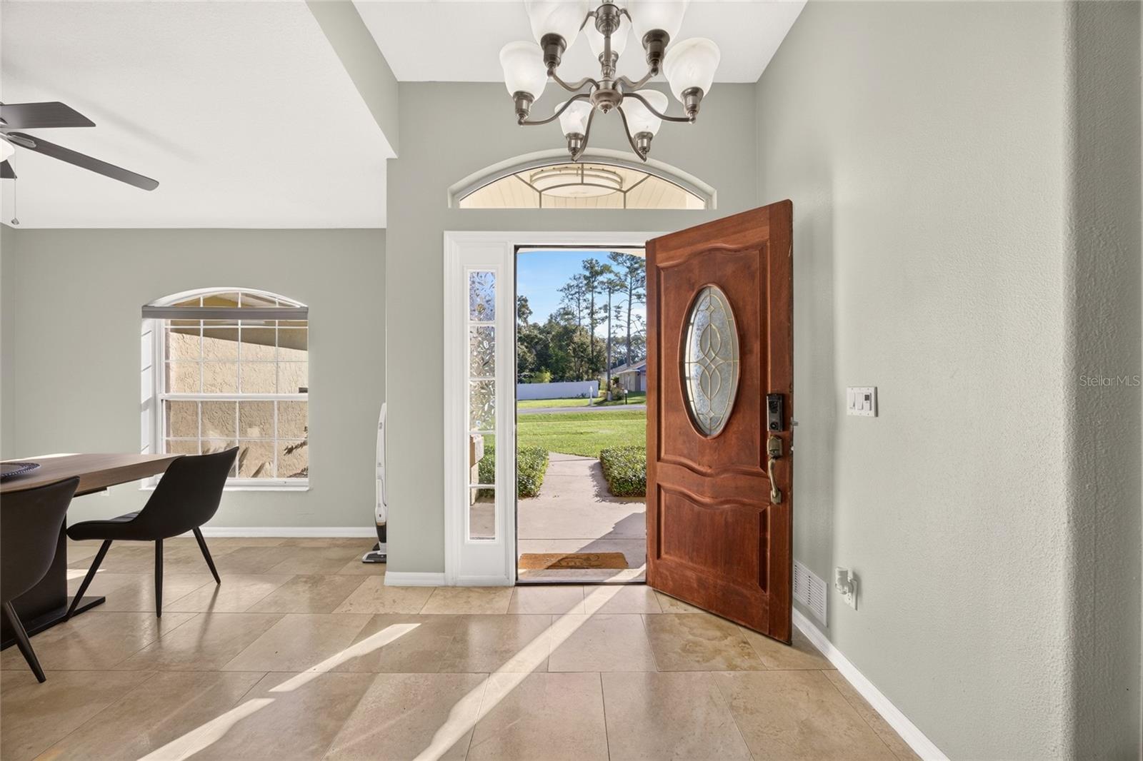 Foyer Foyer