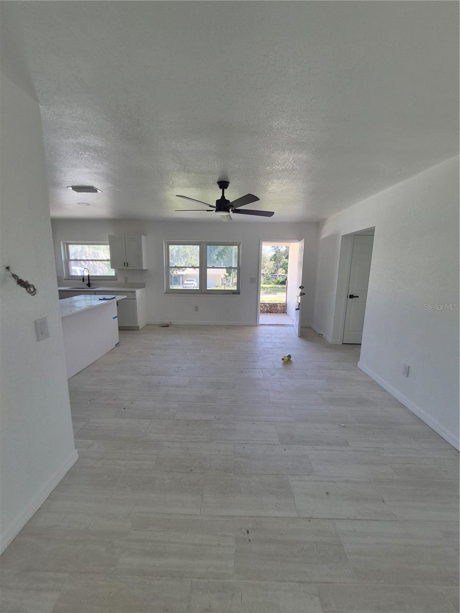 805 LONGFELLOW TERRACE, Inverness, FL 34450