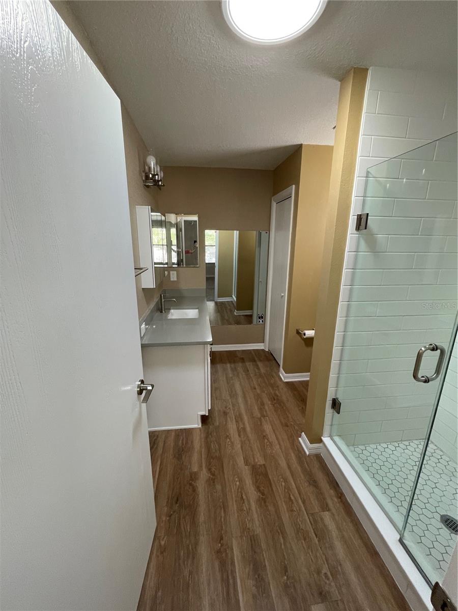 Masterbath room