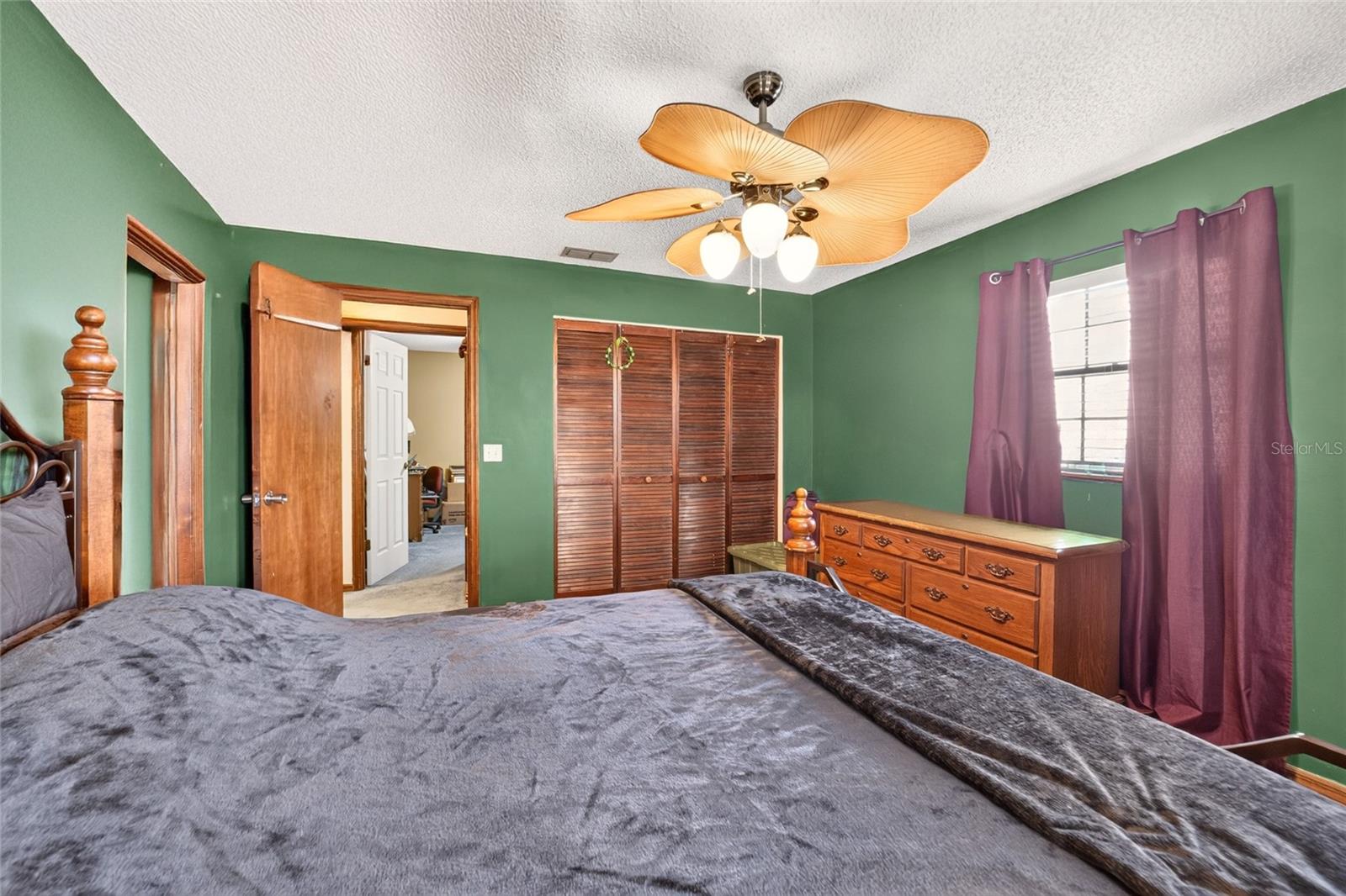 100 ALMOND ROAD, Ocala, FL 34472