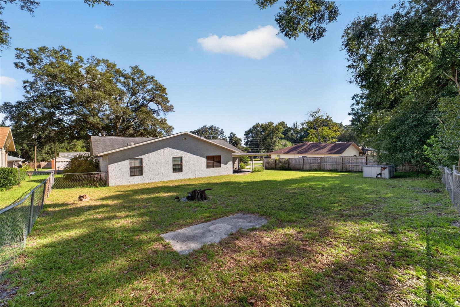 100 ALMOND ROAD, Ocala, FL 34472