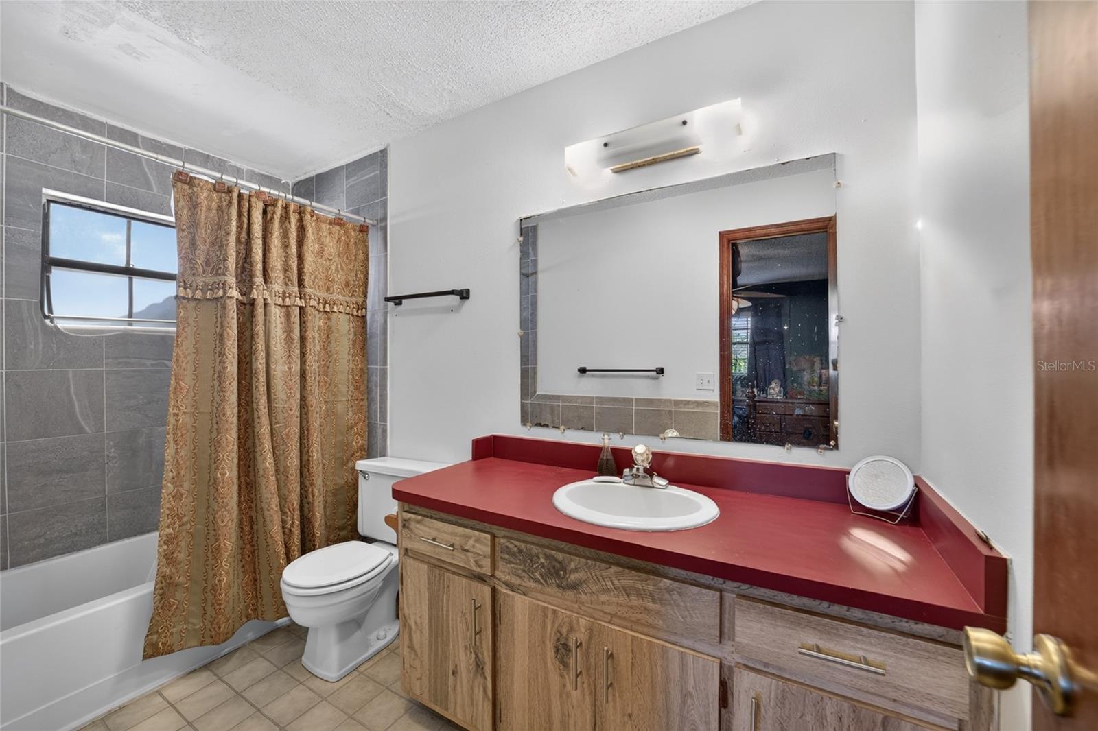 100 ALMOND ROAD, Ocala, FL 34472