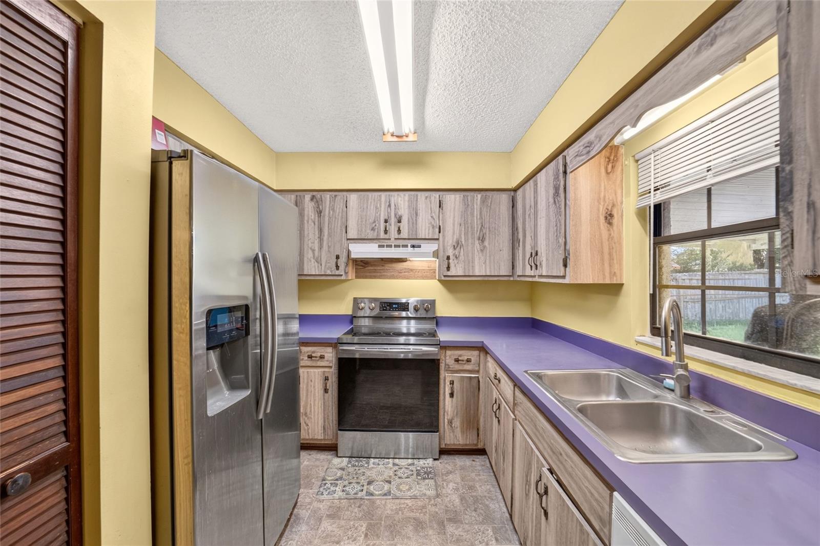100 ALMOND ROAD, Ocala, FL 34472