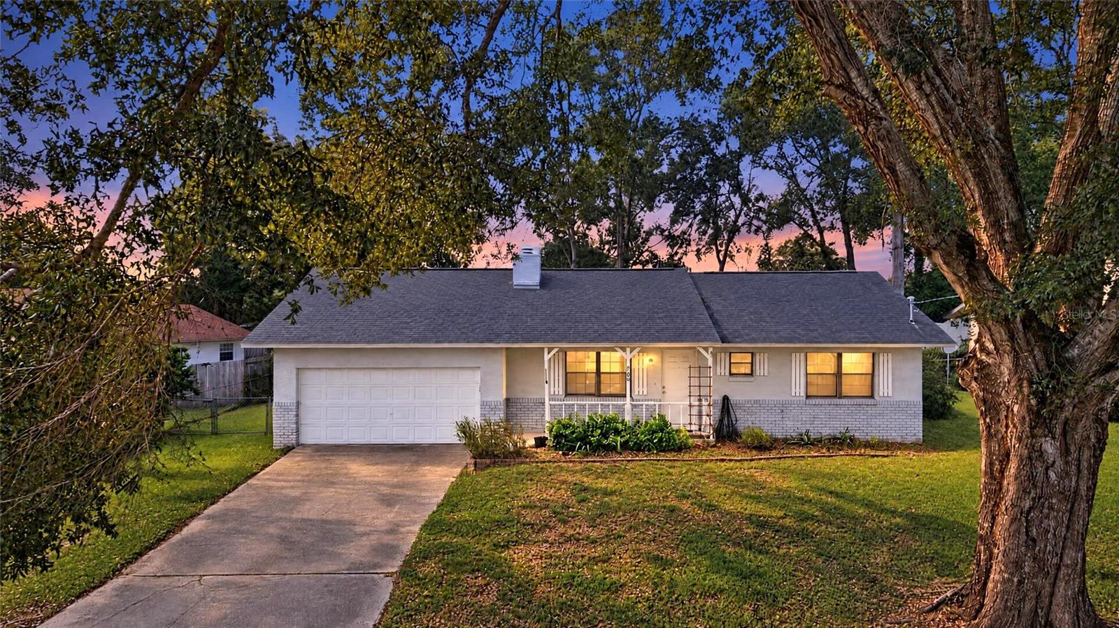 100 ALMOND ROAD, Ocala, FL 34472