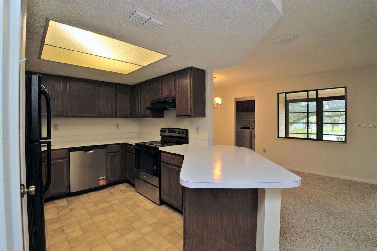 Kitchen, Brand New Dishwasher and Range