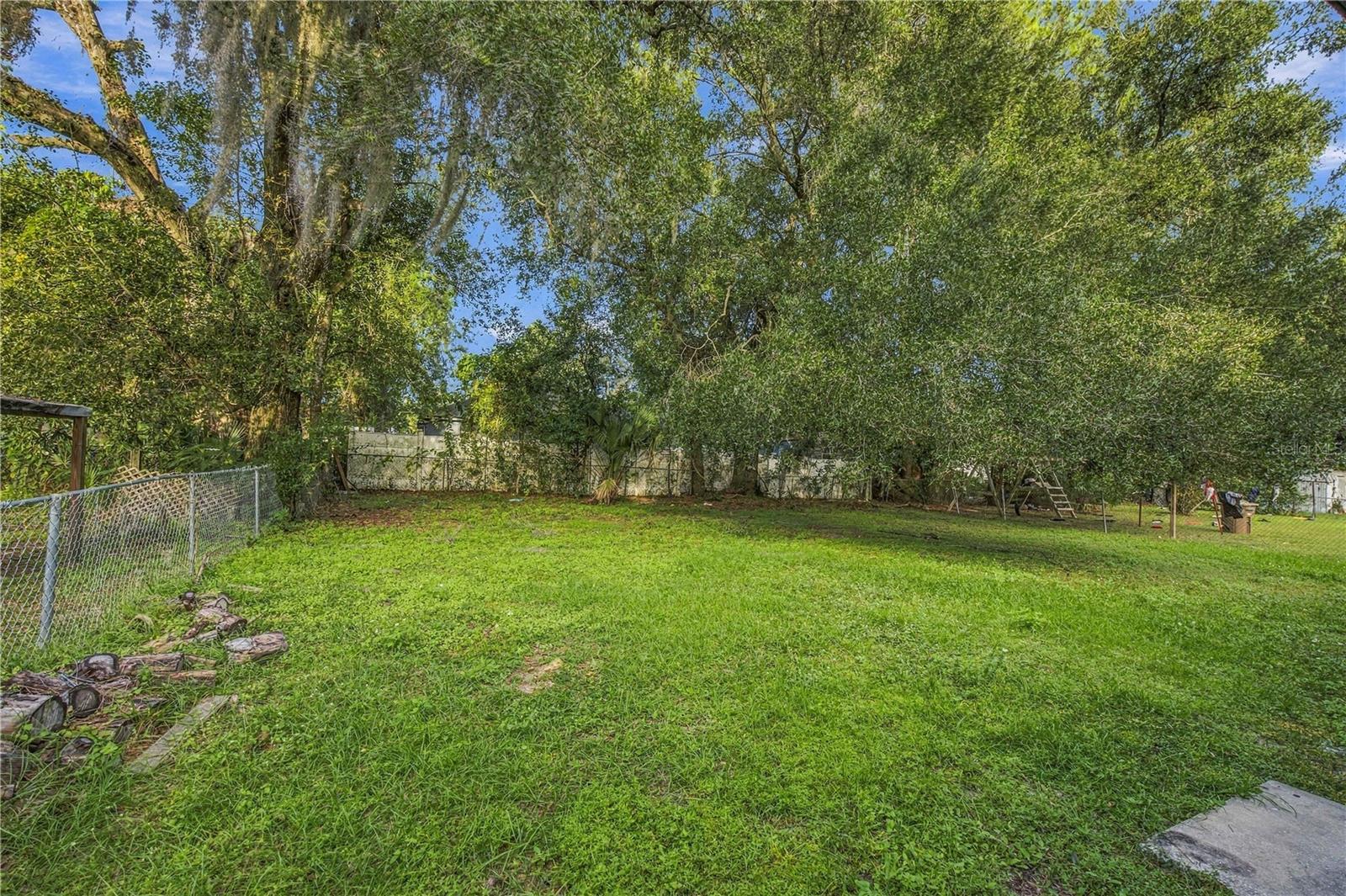 1322 NW 12TH AVENUE, Ocala, FL 34475 1322 NW 12TH AVENUE, Ocala, FL 34475