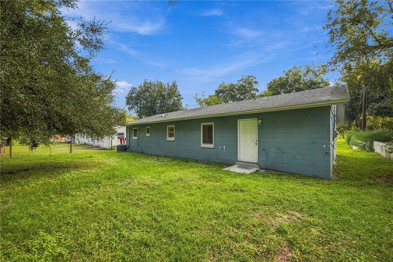 1322 NW 12TH AVENUE, Ocala, FL 34475 1322 NW 12TH AVENUE, Ocala, FL 34475