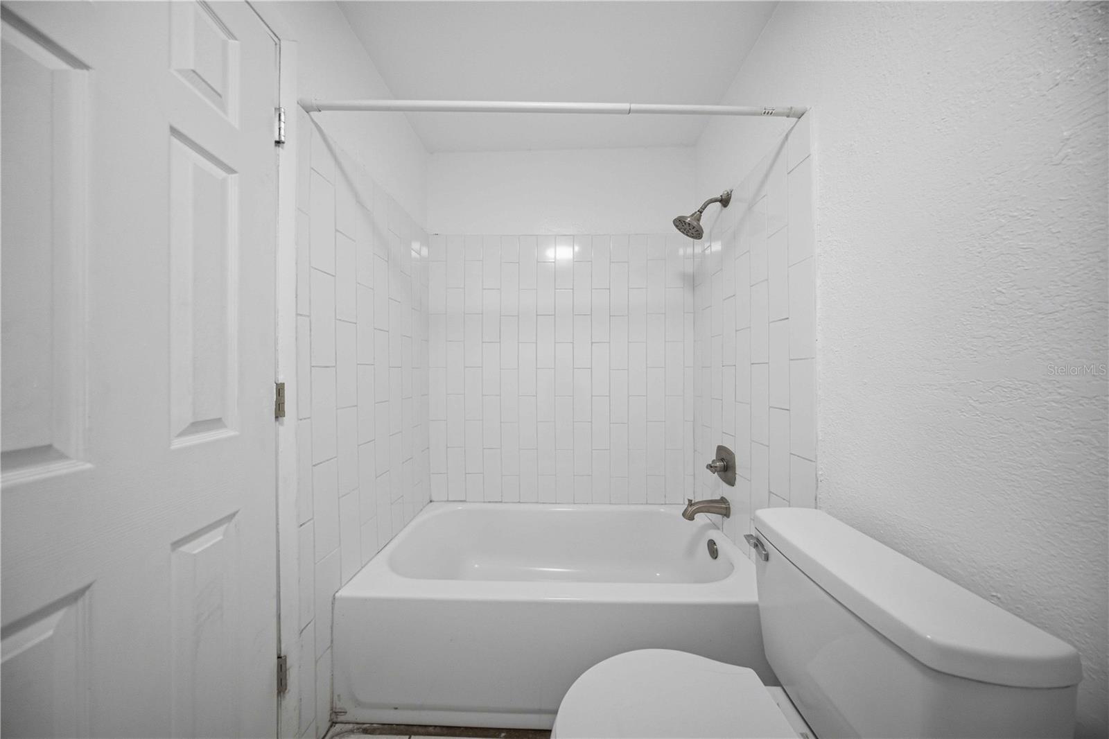 1322 NW 12TH AVENUE, Ocala, FL 34475