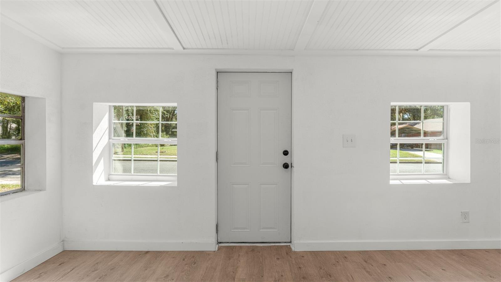 2410 NE 3RD PLACE, Gainesville, FL 32641 2410 NE 3RD PLACE, Gainesville, FL 32641