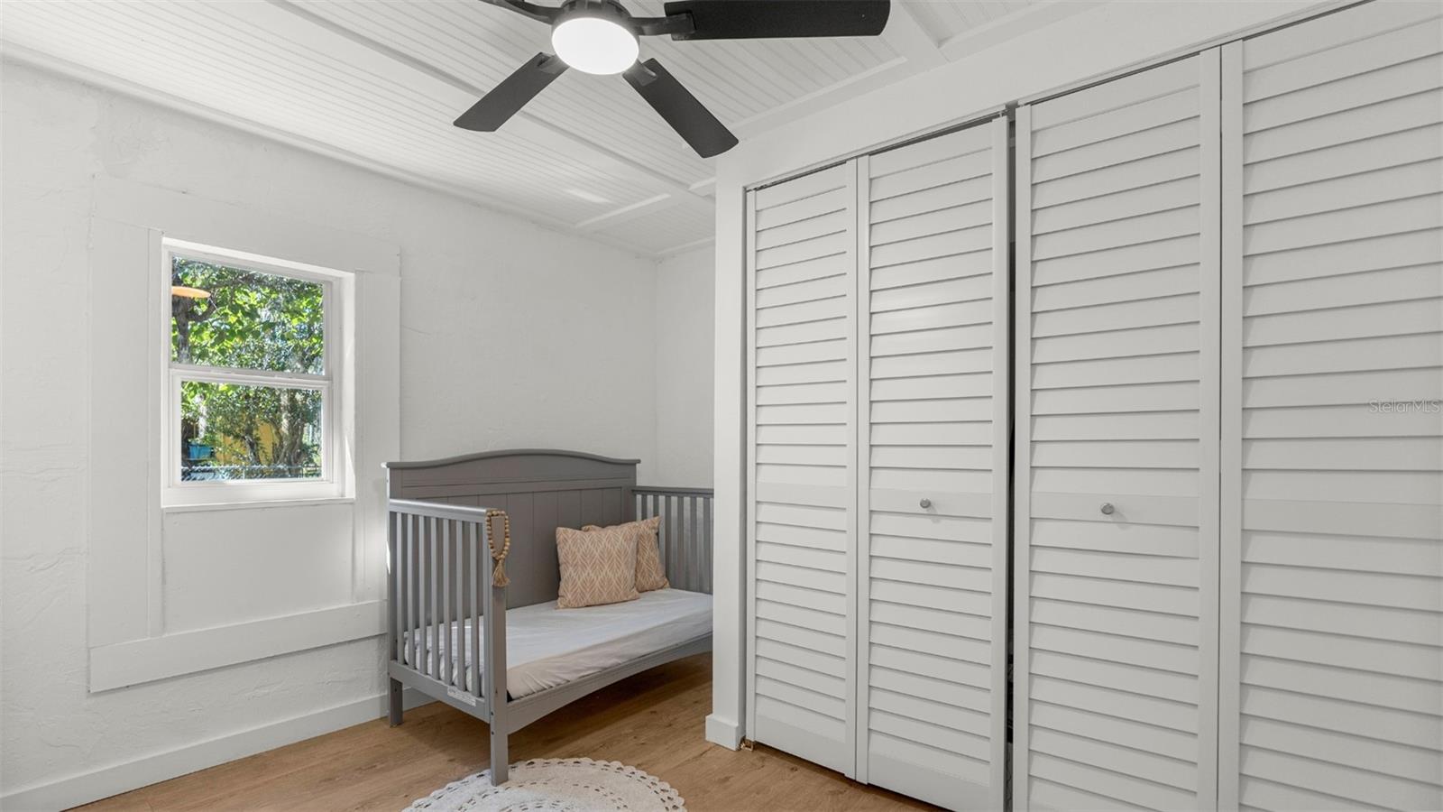 2410 NE 3RD PLACE, Gainesville, FL 32641
