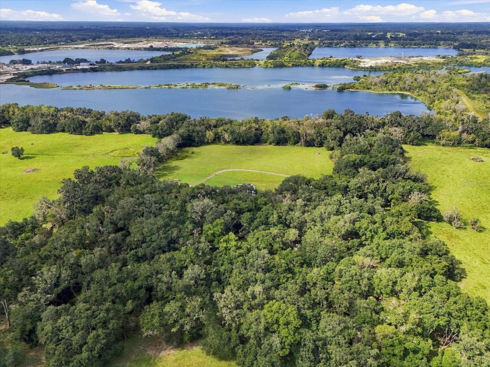 6420 CR 569, Center Hill, FL 33514