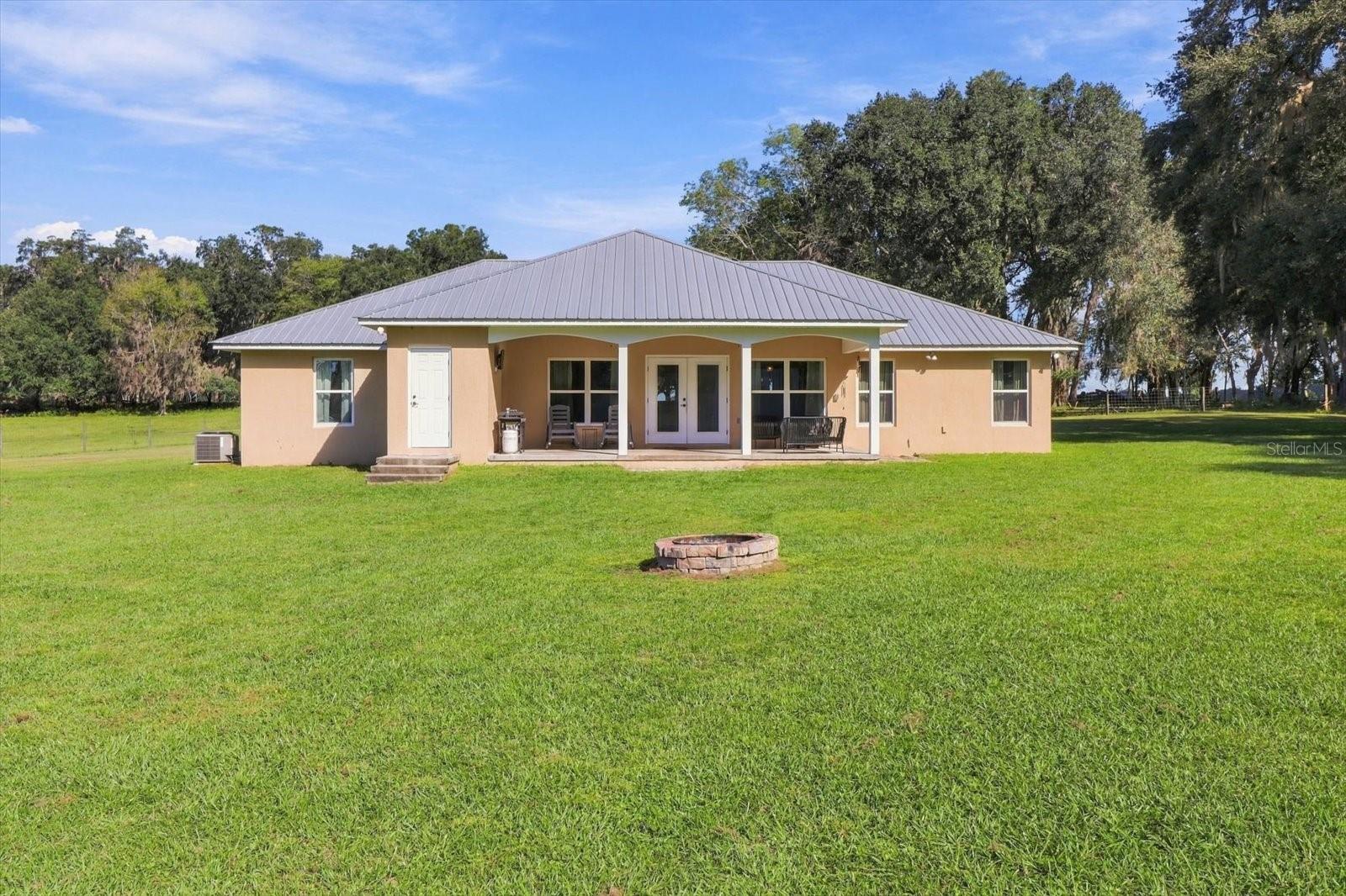 6420 CR 569, Center Hill, FL 33514
