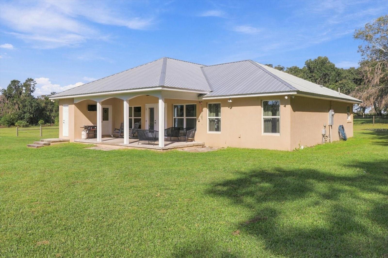 6420 CR 569, Center Hill, FL 33514