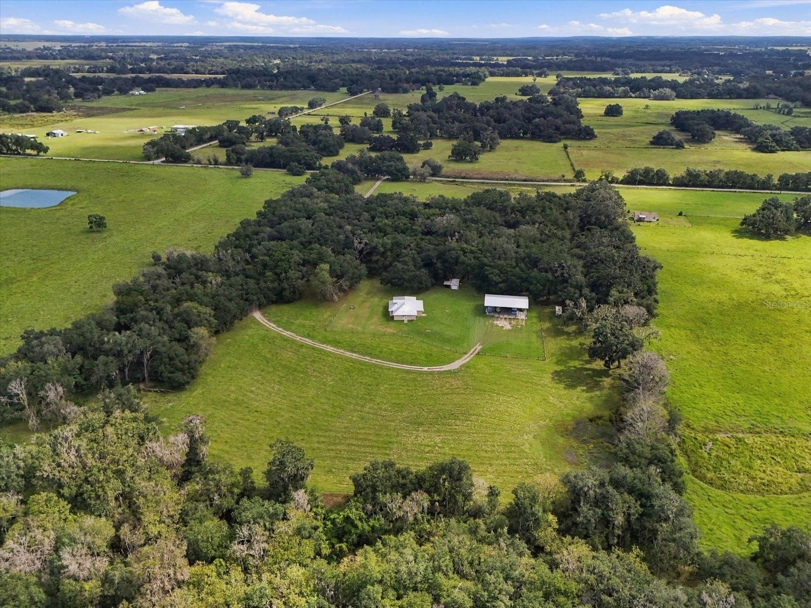 6420 CR 569, Center Hill, FL 33514