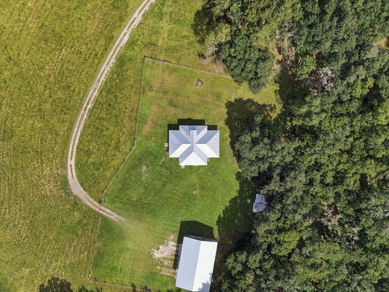 6420 CR 569, Center Hill, FL 33514