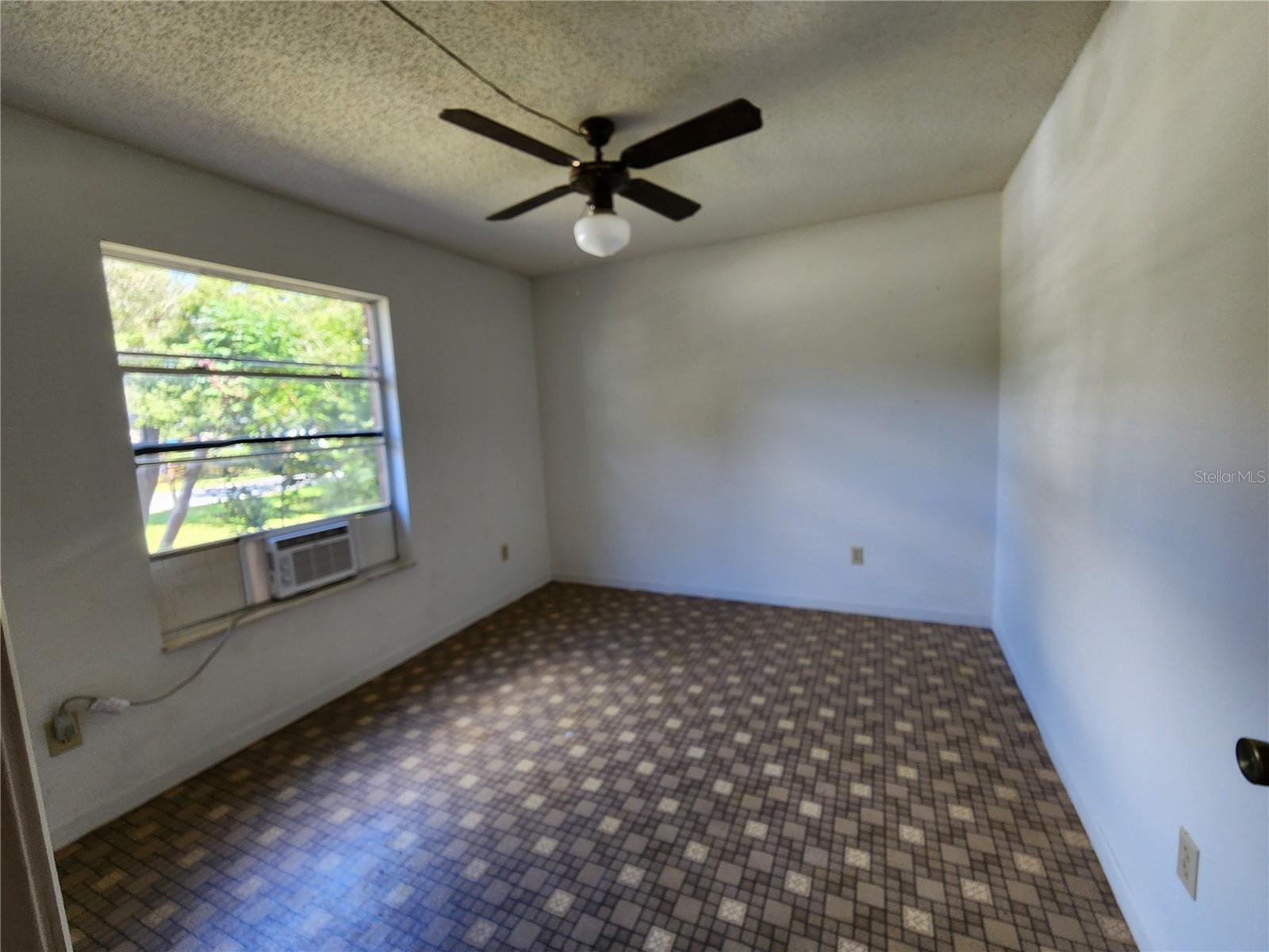 2274 NE 54TH PLACE, Ocala, FL 34479 2274 NE 54TH PLACE, Ocala, FL 34479