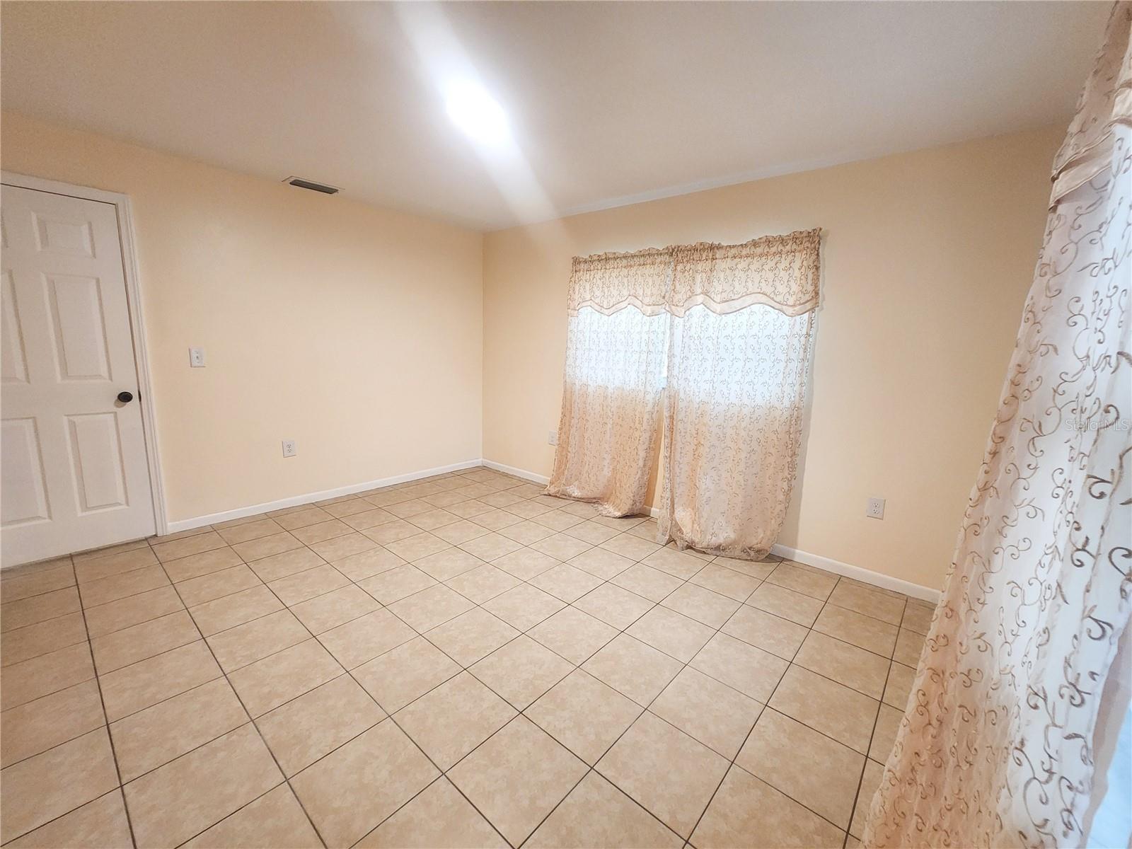 3702 SW 148TH PLACE, Ocala, FL 34473