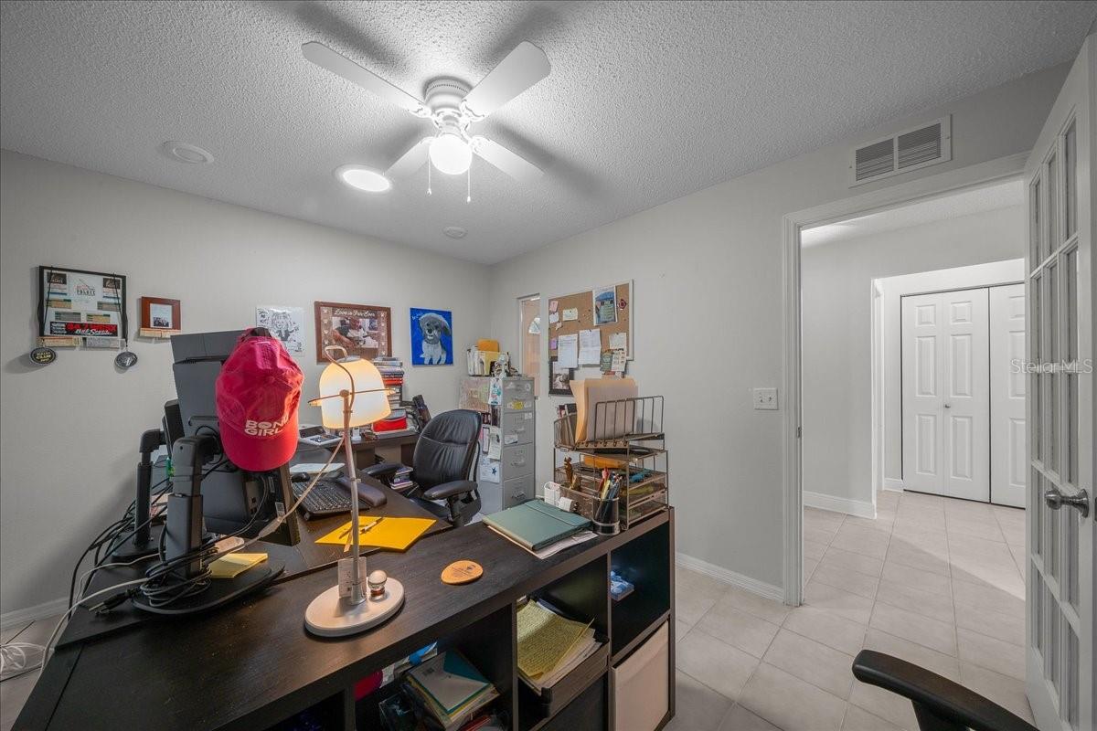 9085 SW 91ST CIRCLE, Ocala, FL 34481