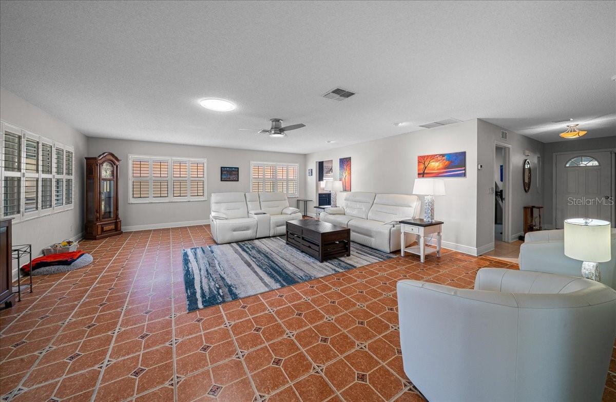 9085 SW 91ST CIRCLE, Ocala, FL 34481