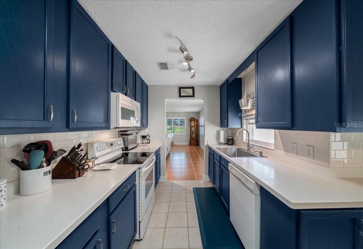 9085 SW 91ST CIRCLE, Ocala, FL 34481