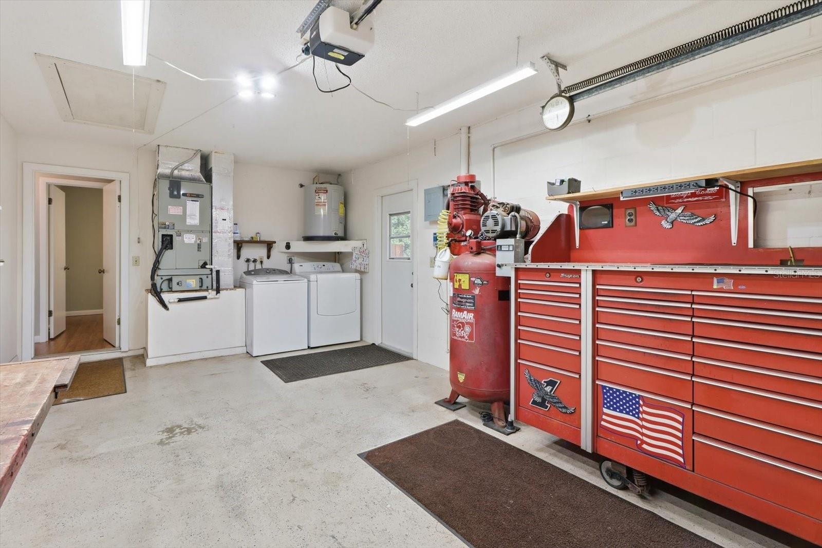 8985 N JOANN DRIVE, Citrus Springs, FL 34434