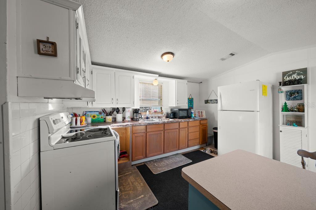 14371 SW 14TH STREET, Ocala, FL 34481