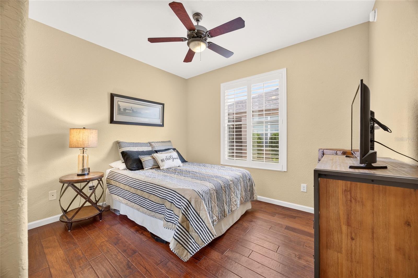 Guest bedroom
