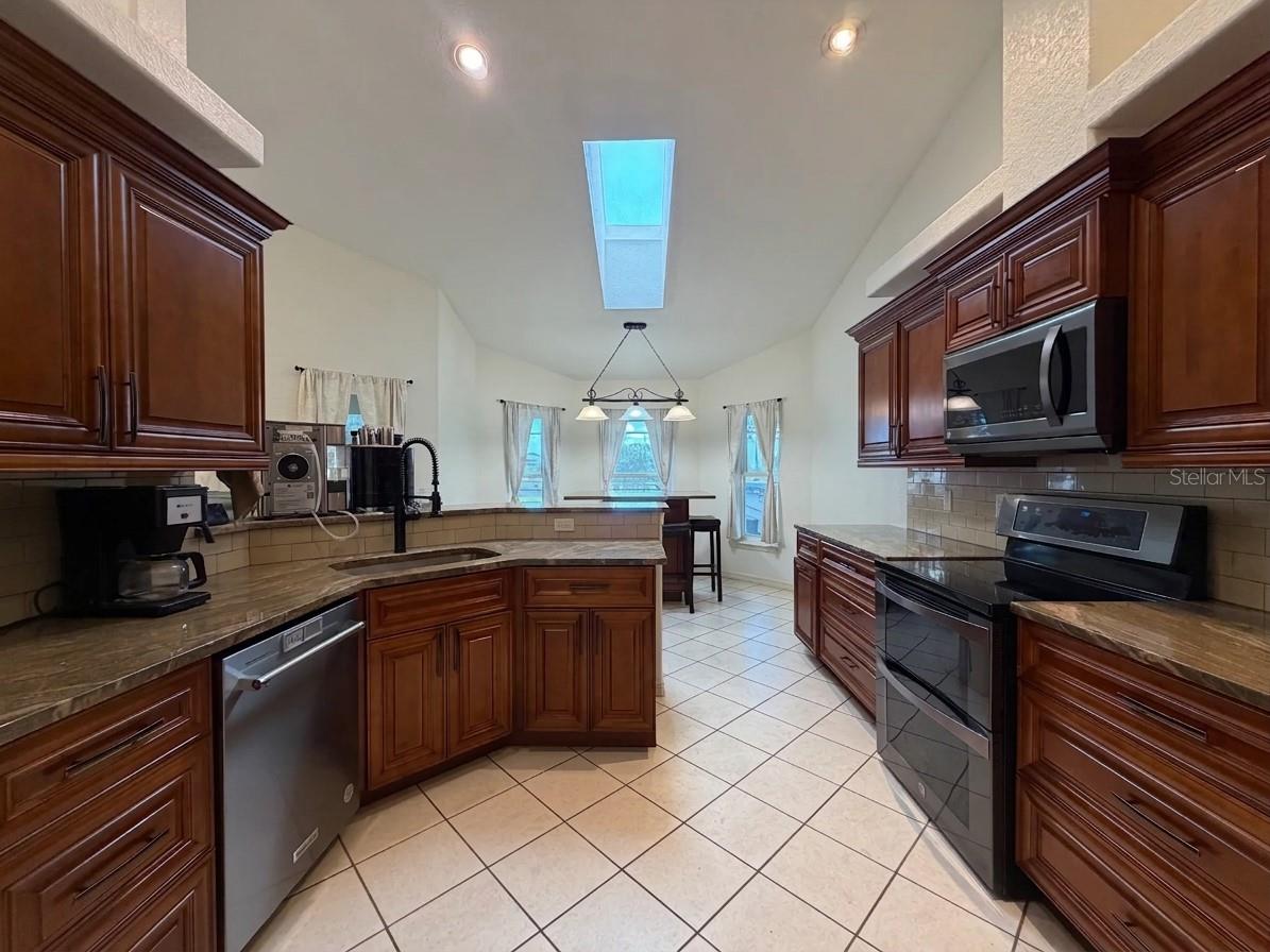 20765 SW 36TH STREET, Dunnellon, FL 34431