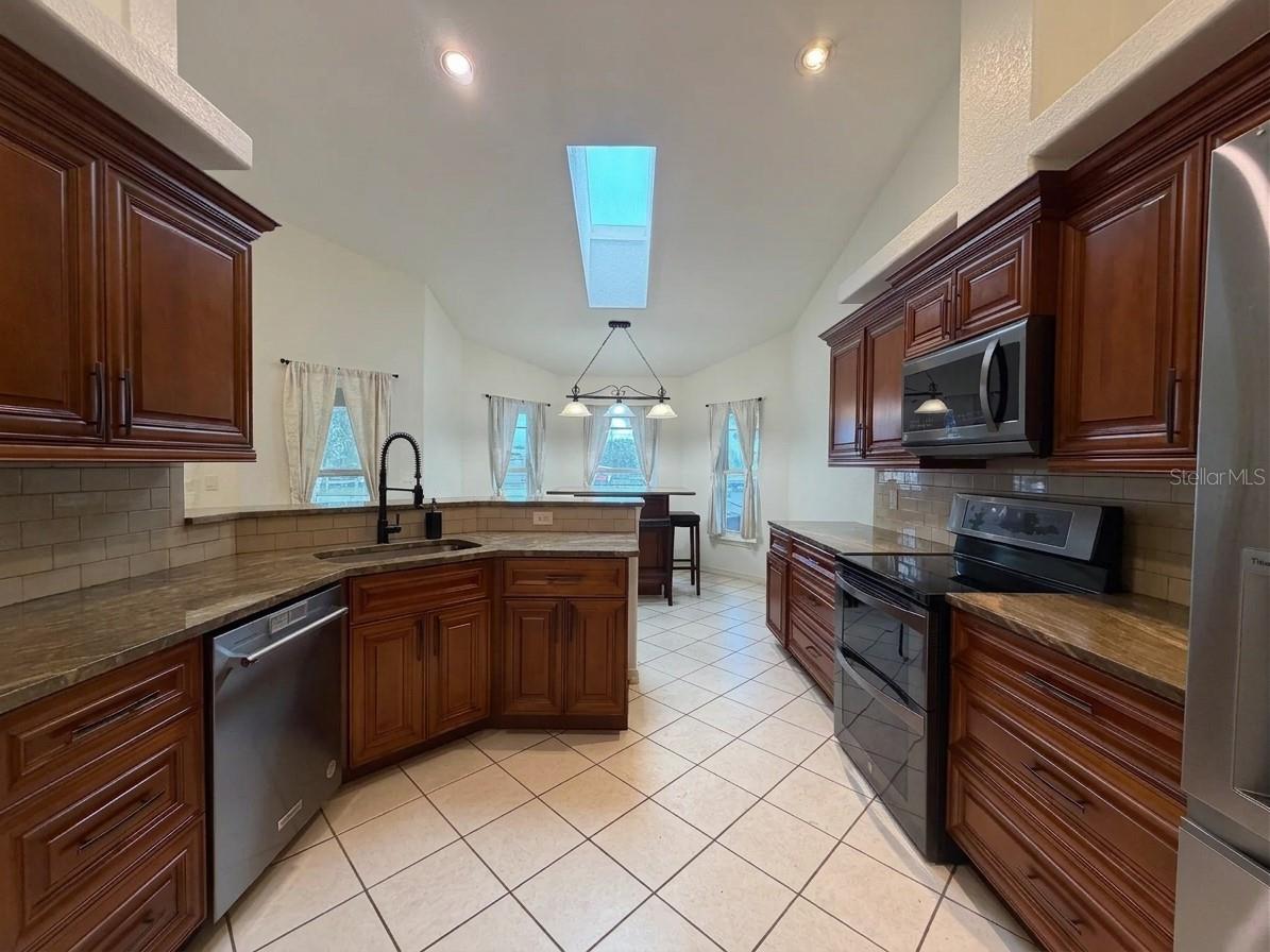 20765 SW 36TH STREET, Dunnellon, FL 34431