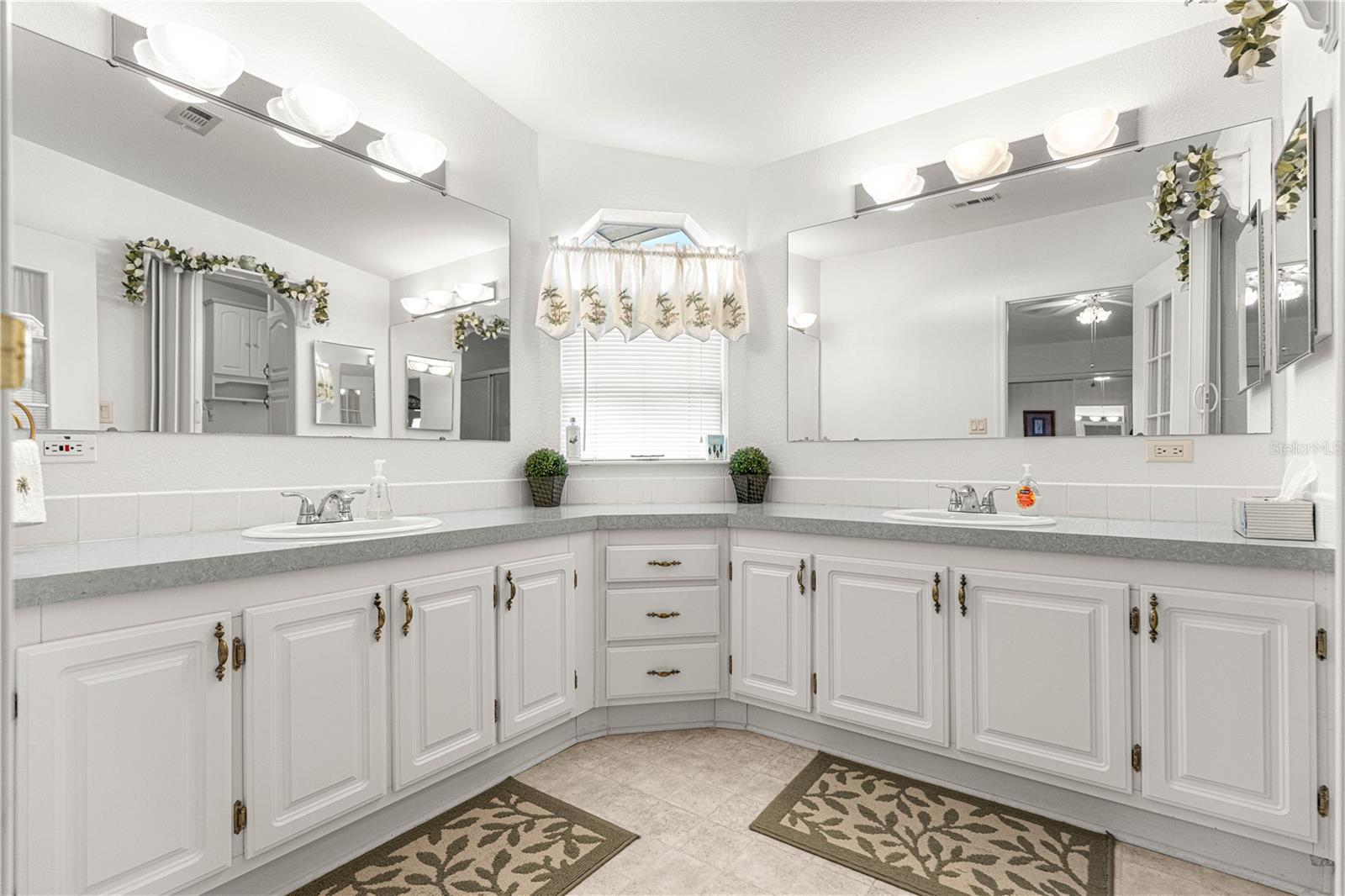 7943 SW 7TH PLACE, Ocala, FL 34474