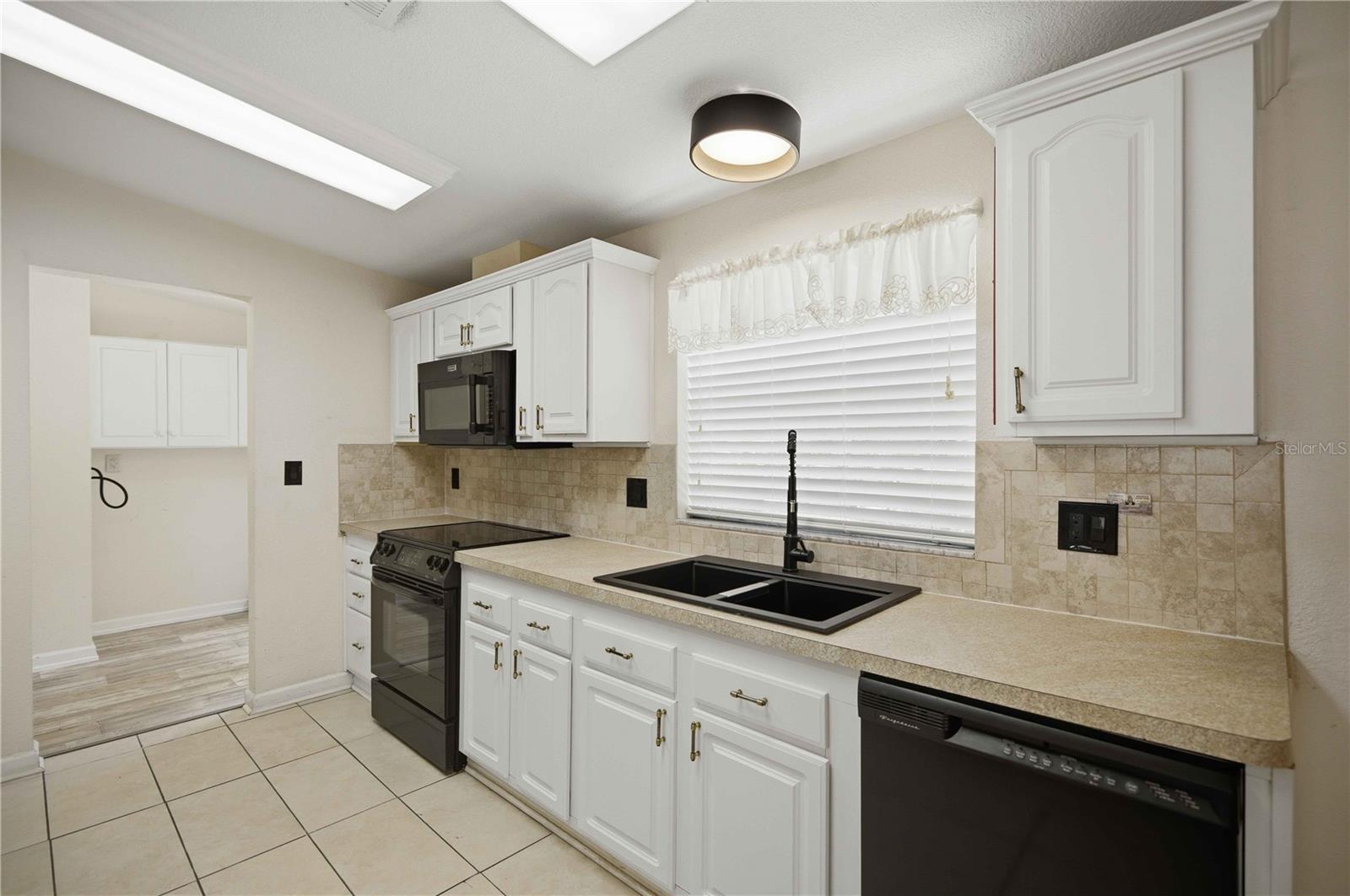 7863 SW 5TH PLACE, Ocala, FL 34474