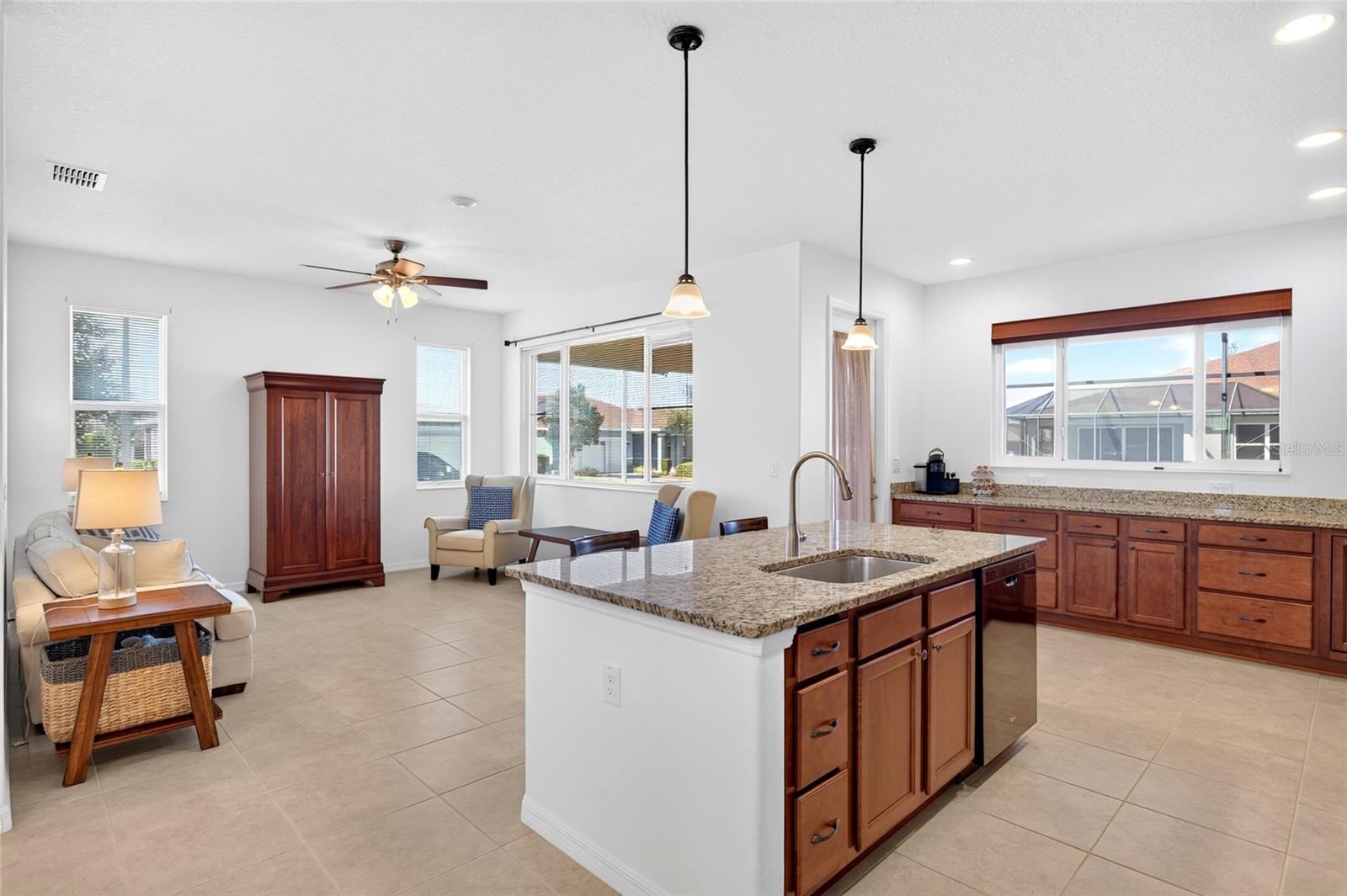 9222 SW 97TH CIRCLE, Ocala, FL 34481
