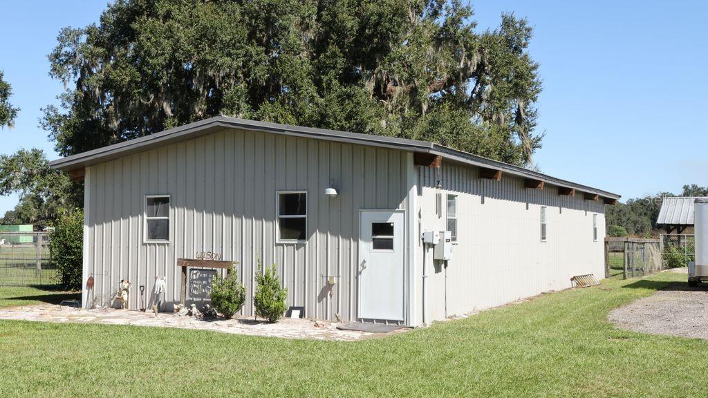 KENNELS