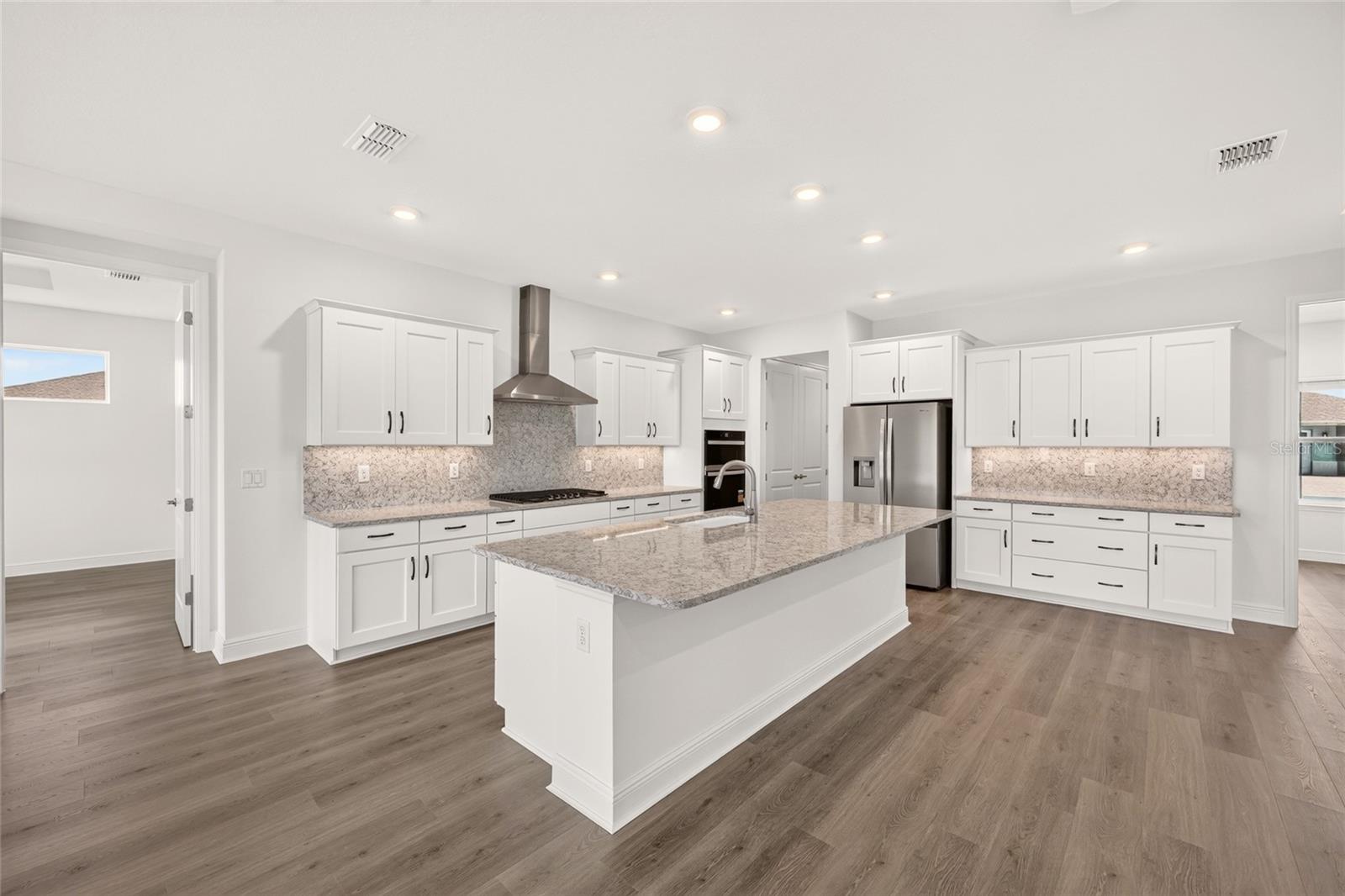 10185 SW 84TH ST ROAD, Ocala, FL 34481