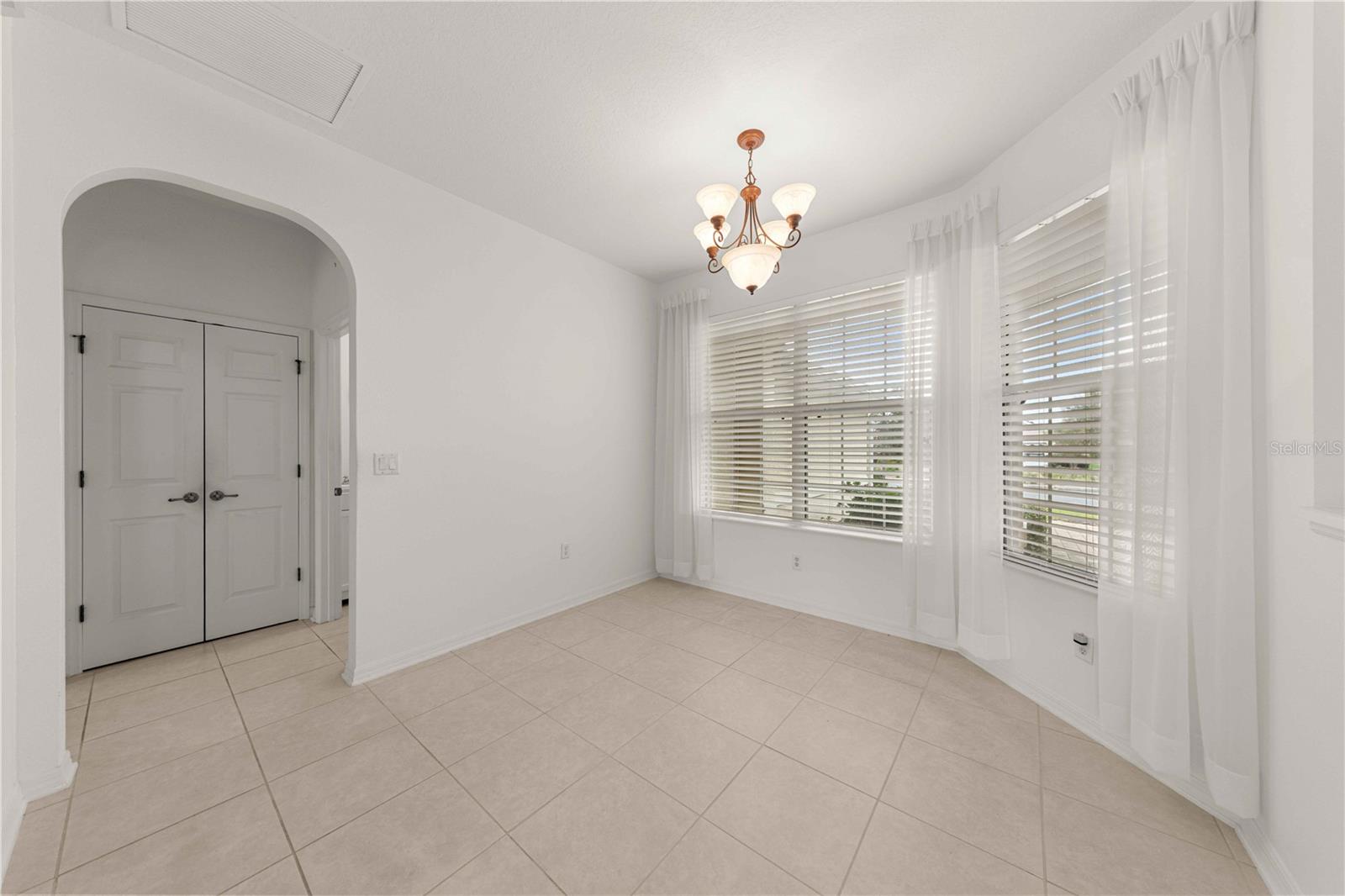 Dining Room Dining Room
