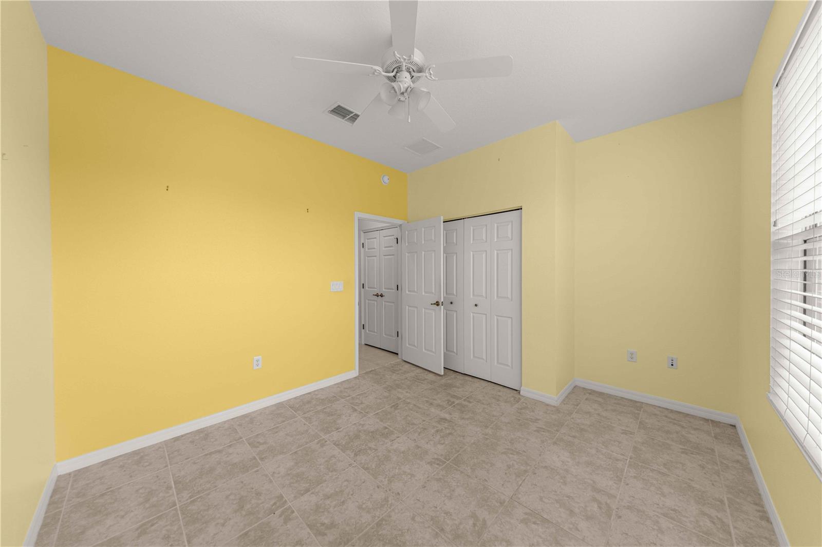 Guest Bedroom-2