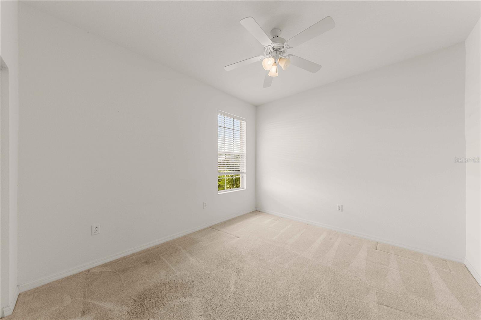 Guest Bedroom-1