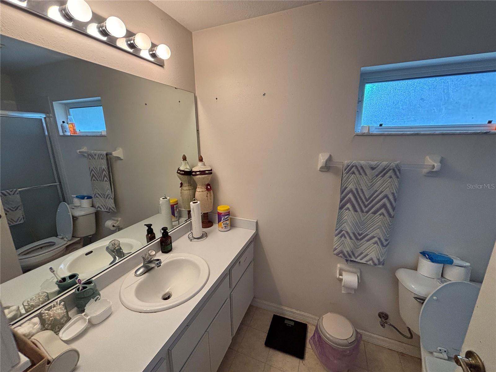 2042 SE 175TH TERRACE, Silver Springs, FL 34488