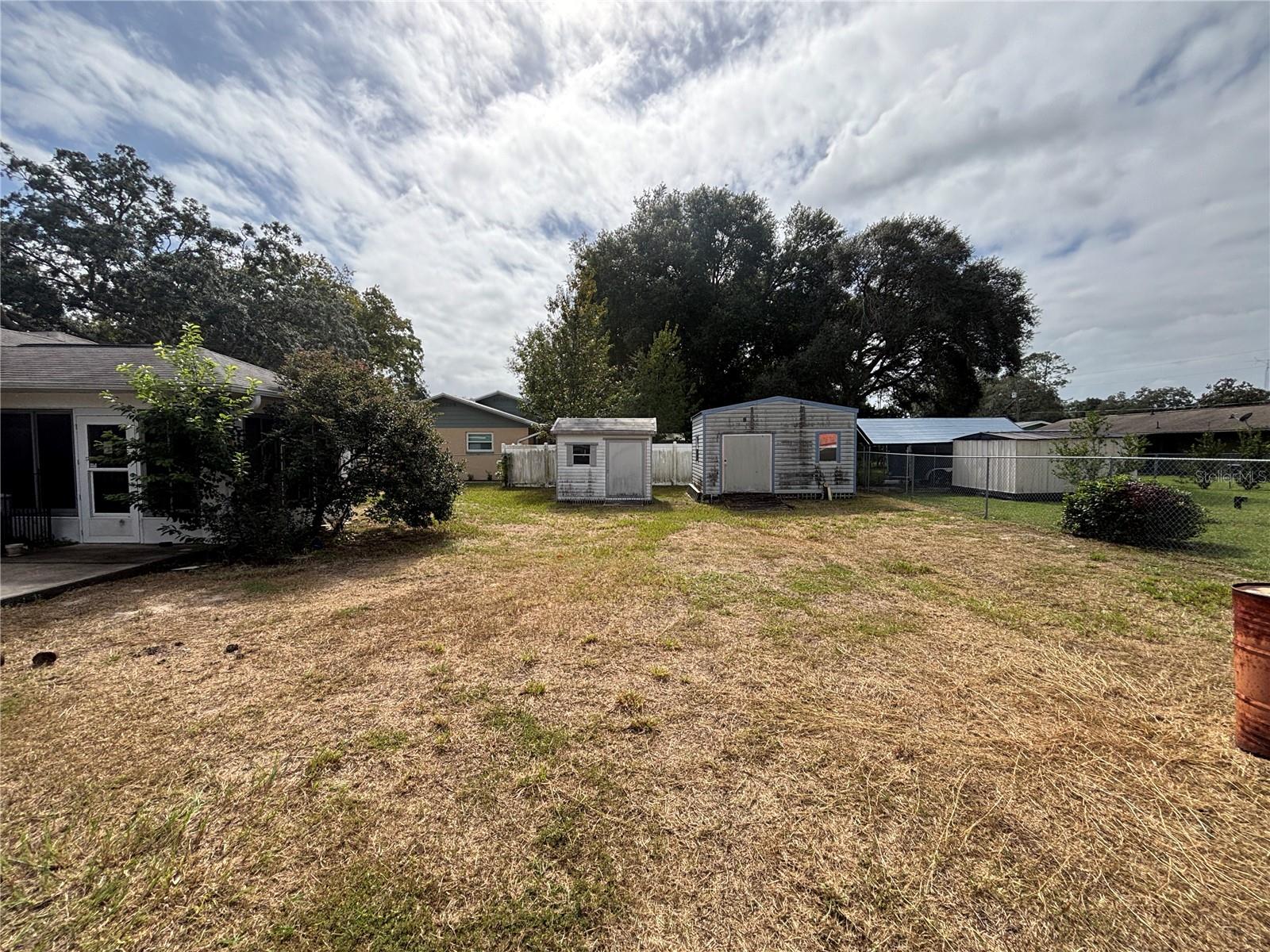 2042 SE 175TH TERRACE, Silver Springs, FL 34488
