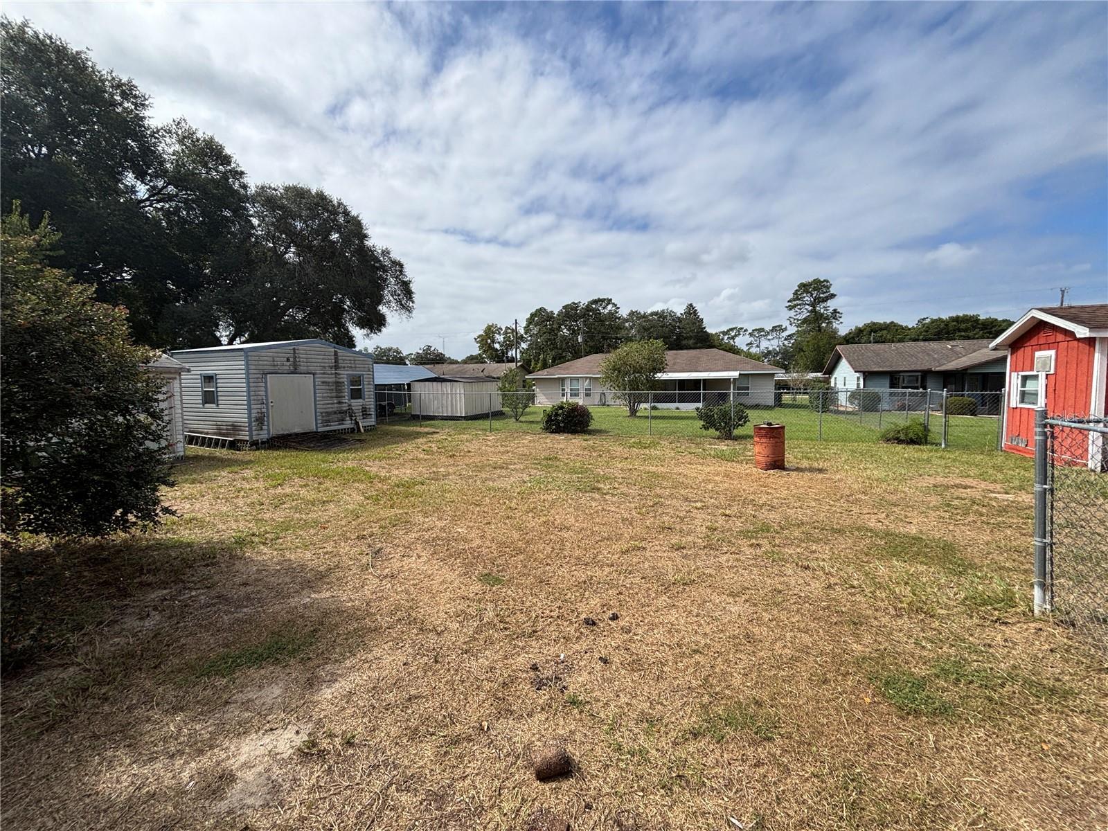 2042 SE 175TH TERRACE, Silver Springs, FL 34488
