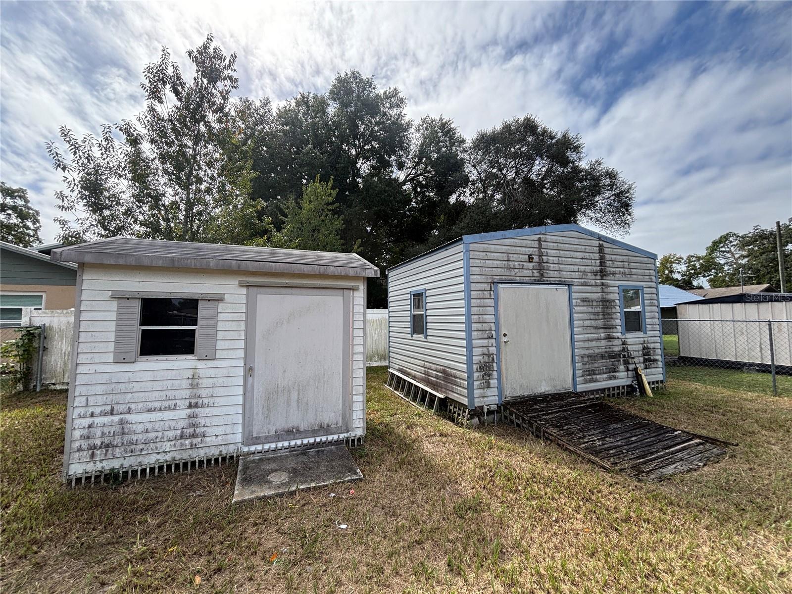 2042 SE 175TH TERRACE, Silver Springs, FL 34488