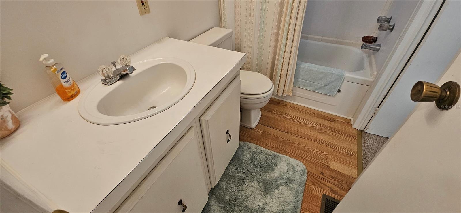 Bathroom 2 sink