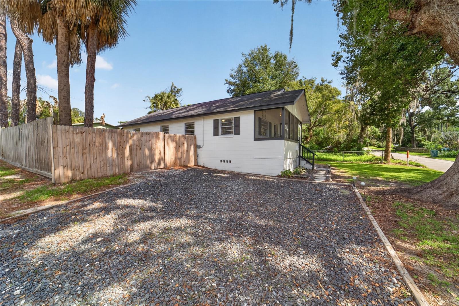 905 NE 4TH STREET, Ocala, FL 34470