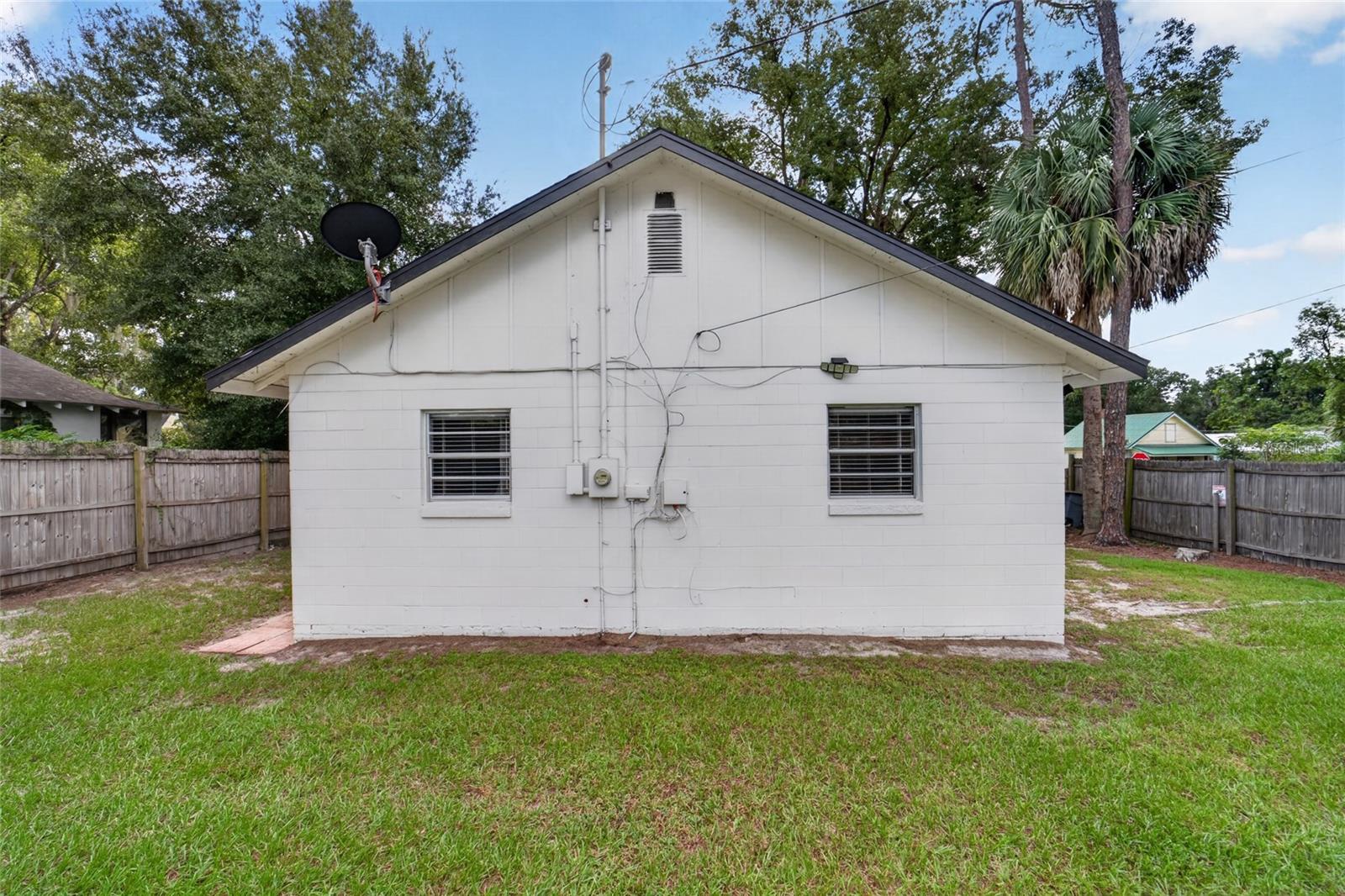 905 NE 4TH STREET, Ocala, FL 34470