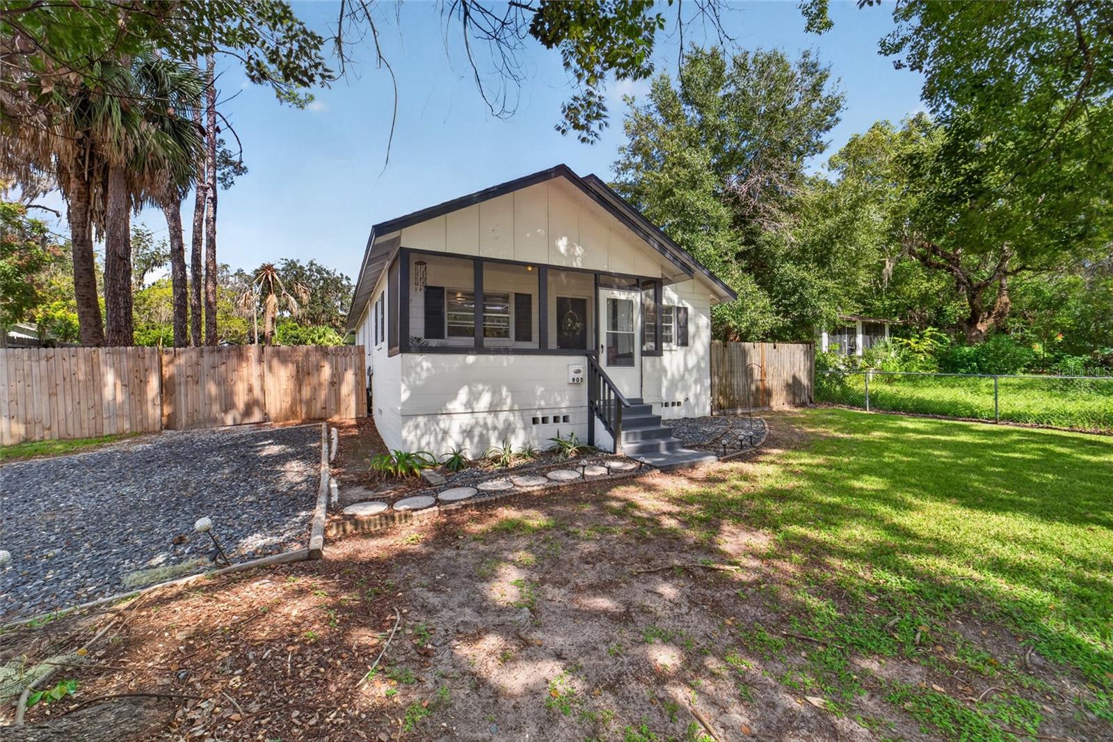 905 NE 4TH STREET, Ocala, FL 34470