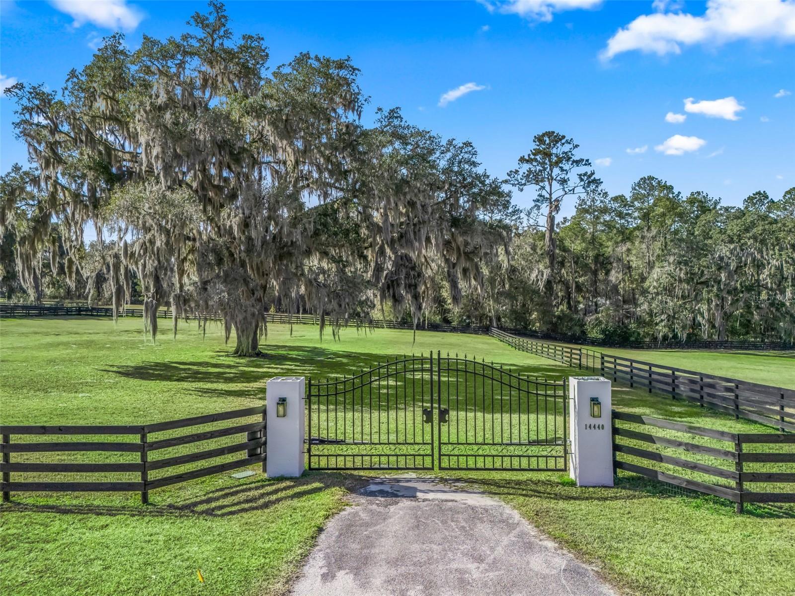 14440 NW HIGHWAY 225A, Reddick, FL 32686