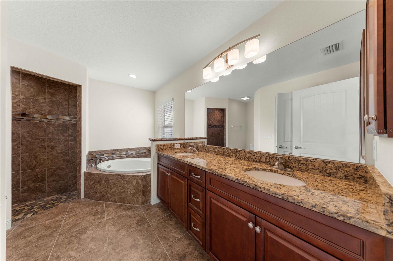 2700 W TRACY COURT, Dunnellon, FL 34433