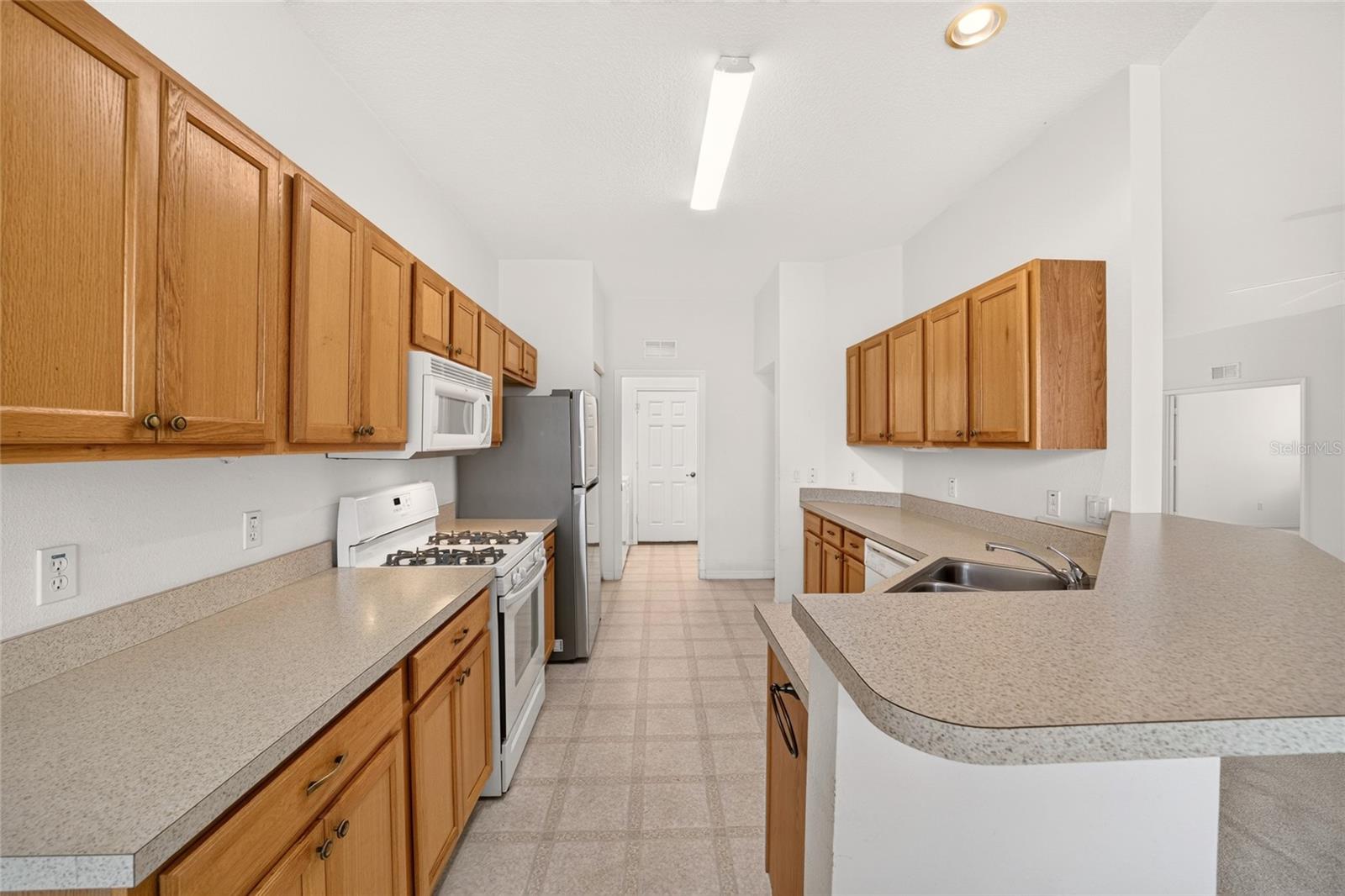 9780 SW 90TH STREET, Ocala, FL 34481